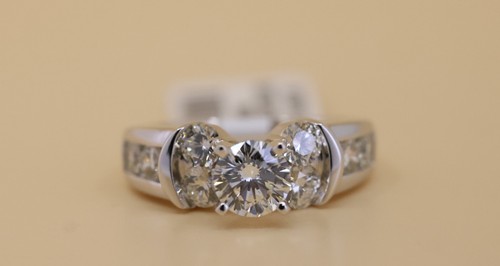 The leo 14k white - 0.69, ct