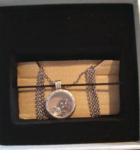 Pandora locket pendant and - pendant,