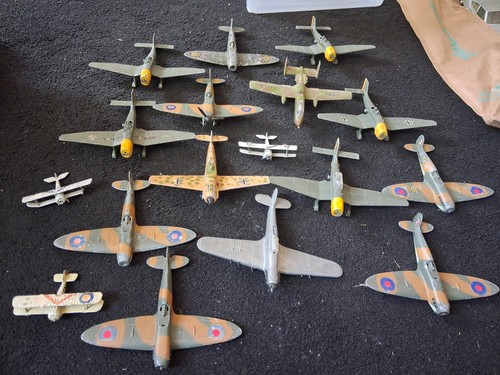 Vintage dinky war - dinky, planes