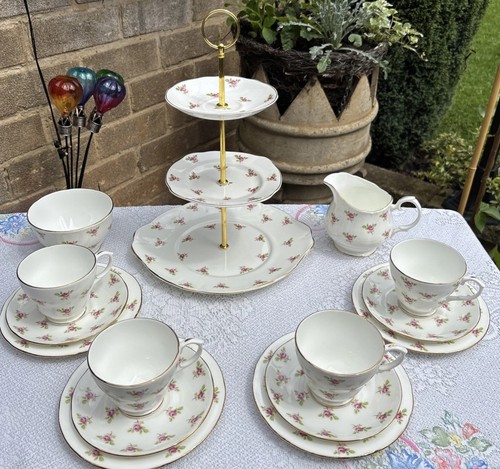 Pretty vintage duchess bone - pretty,