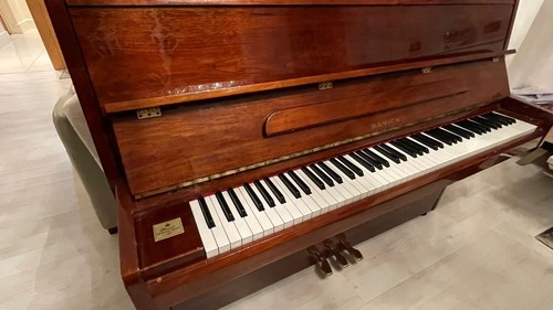 Samick upright piano - samick,