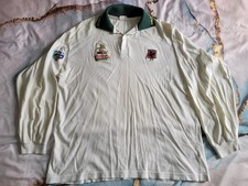 Red Backs Vintage Cricket