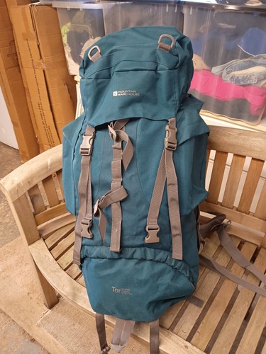 Large mountain warehouse tor - mountain,