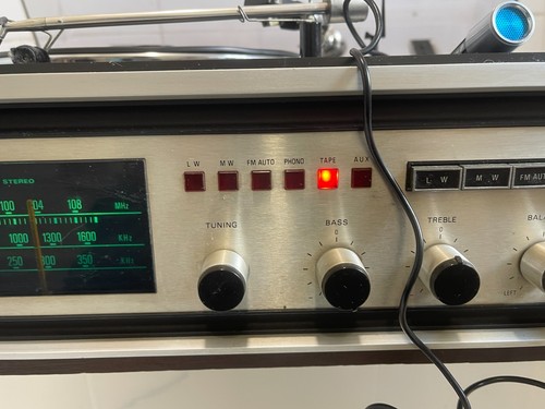 Sanyo 2611 music - sanyo, centre