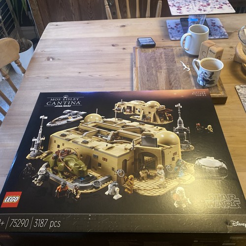 Lego star wars 75290 - star,