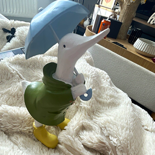 Duck figurine freestanding - duck,
