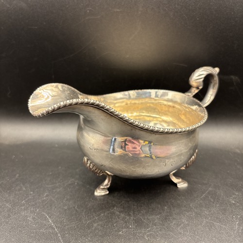 Gravy sauce boat large vintage - boat,