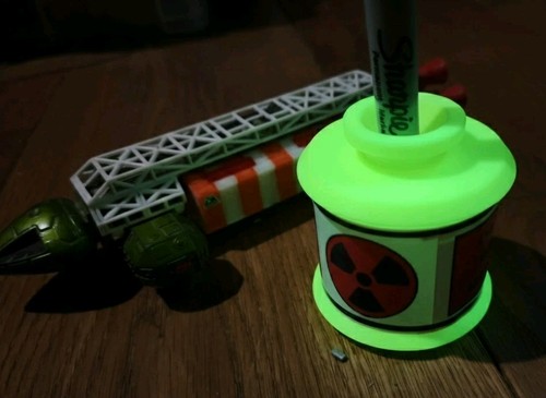 Space 1999 glow in - space,