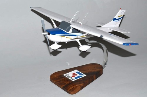 Cessna 150 blue gold - 150, trainer