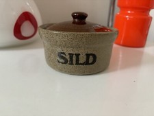 Vintage Midcentury Moira