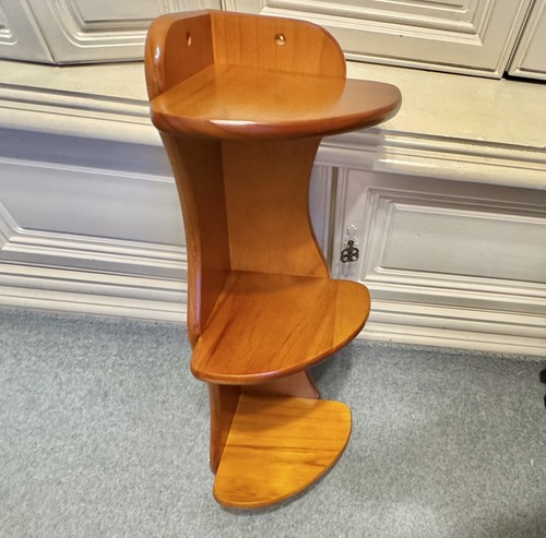 Solid wooden pine corner - solid,