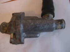 yamaha fzr750/1000 genesis thermostat housing