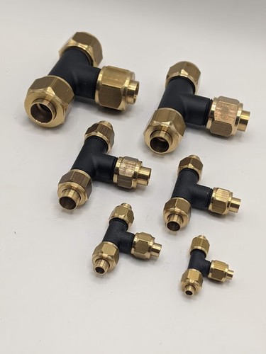 Pipe tee for steam engine - for,
