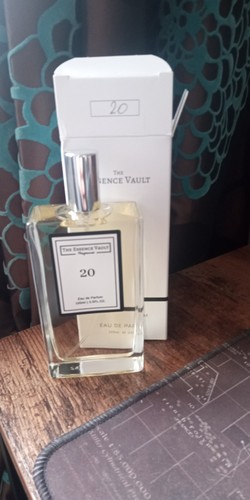 The essence vault - essence, 100ml