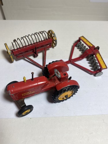 Np247 dinky toys vintage farm - toys,