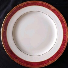 Lightly used First Quality Spode Bordeaux 10 3/4 inch Dinner plate.