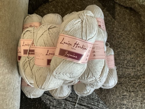 16x 50g balls - balls, of