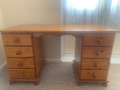 Double pedestal pine - pine, desk