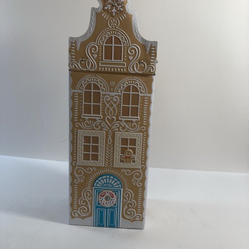 Music gingerbread house tin - gingerbread,