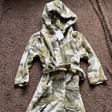 BNWT M&S Boys Age 7-8 Years