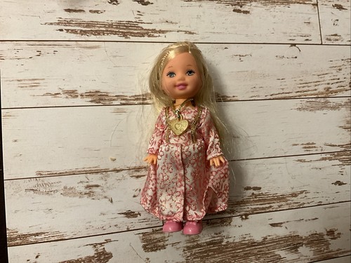 Mattel mini 2002 barbie - mattel, kelly