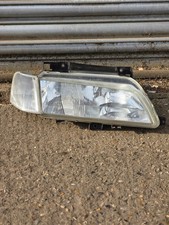 Citroen Xantia (MK2) Right Headlamp and Side Indicator 1992-1997 (Pre-facelift)