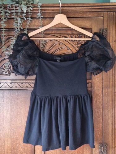 Size black peplum top - 6,