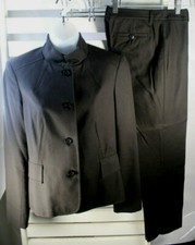 Calvin Klein Womens Size 4 Black Nehru Collar Fitted Jacket & Pant 2 pc Suit