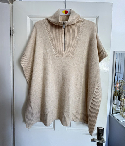 Poncho jumper