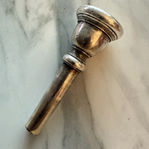 Vintage unbranded trumpet - unbranded,