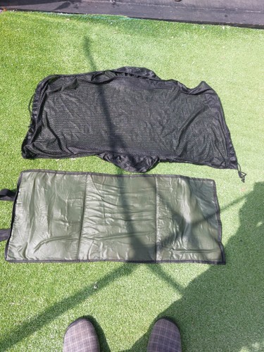 Unhooking mat and - mat,