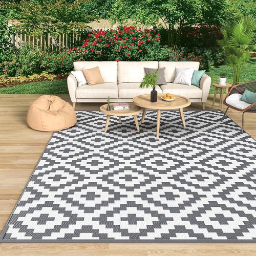 Outdoor plastic rug - plastic, x