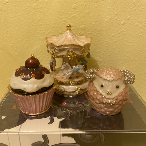 Cute jeweled cupcake ciel - cute,