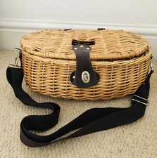 Small Wicker Picnic Basket /