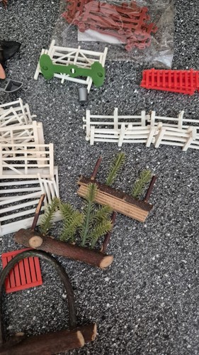 Fencing joblot model village - fencing,