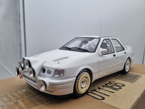 Ford sierra saphire - 1/18,