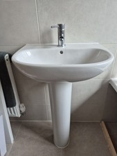 Bathroom Pedastal Sink With