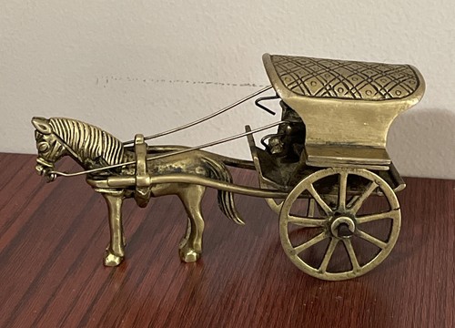Brass metal horse carriage - metal,