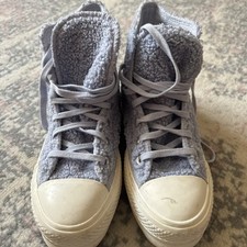 Converse Hi Tops Lilac UK Size 4.5