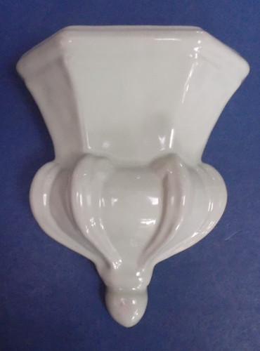 Vintage bourne denby - bourne, wall