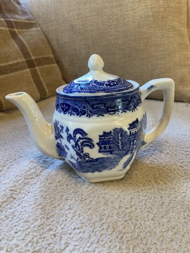 Ornament teapot hexagonal - ornament,