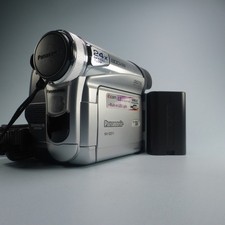 Panasonic NV-GS11 Handheld