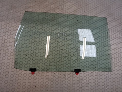 2000 2005 toyota estima rear - 2000-2005,