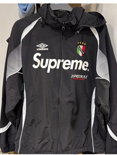 Supreme jacket brand - new, with