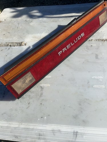 Tail finish panel - panel, center