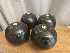 Almark Clubmaster Lawn Bowls Size 1 Medium BIBC 01 Set Of 4 Very Good