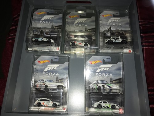 New sealed hot wheels forza
