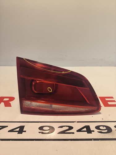 Volkswagen passat tail light - volkswagen,