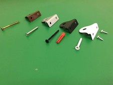 RIGHT ANGLED PICTURE HANGING