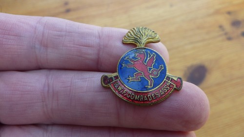 Ww2 era original royal welch - royal,